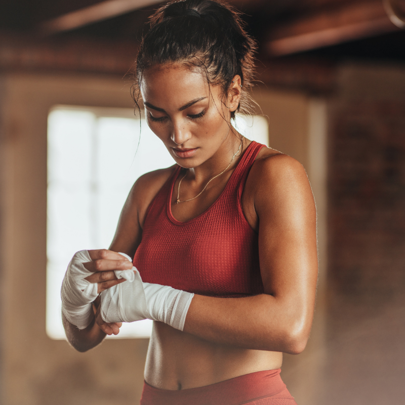 Top 10 des Figures Incontournables pour Brûler un Maximum de Calories avec la Corde à Sauter